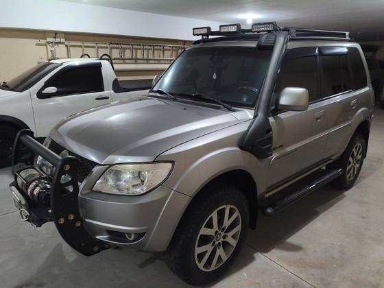 MITSUBISHI PAJERO TR4 2.0 4X4 16V 140CV FLEX 4P AUTOMÁTICO